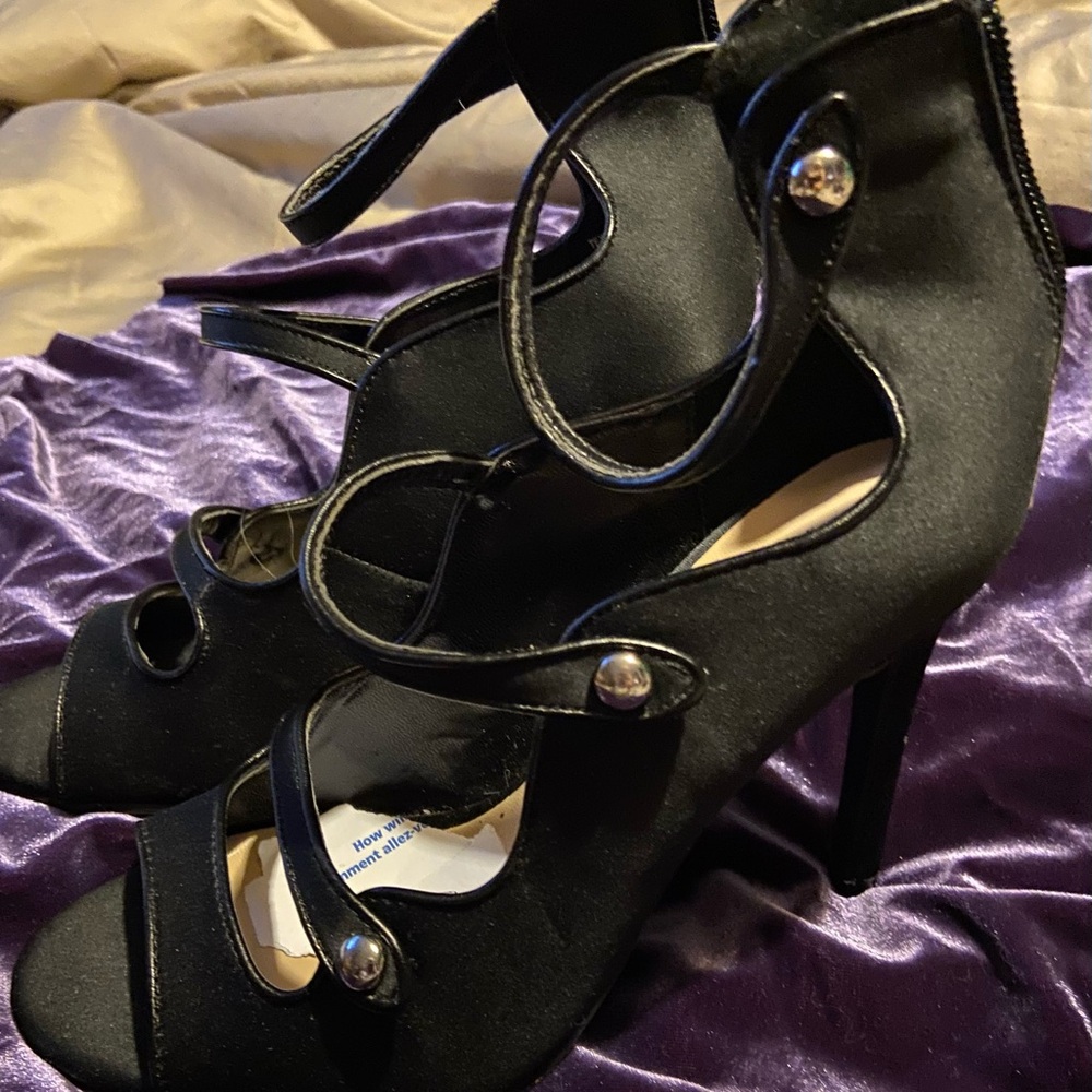 Elegant Black Guess suede Women's Heels